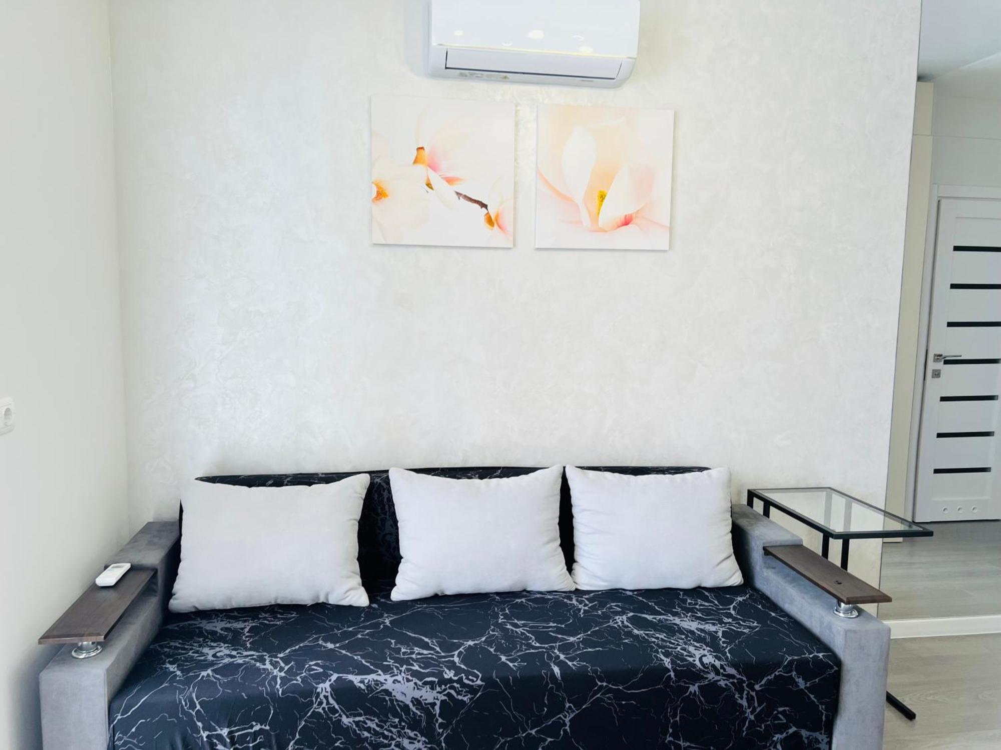 Gold Apartment Vysochana18 อิวาโน-ฟรานกิฟสเก ภายนอก รูปภาพ